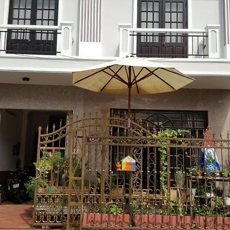 Little Home Hostel Vinh Hai Bagian luar foto