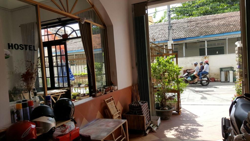 Little Home Hostel Vinh Hai Bagian luar foto