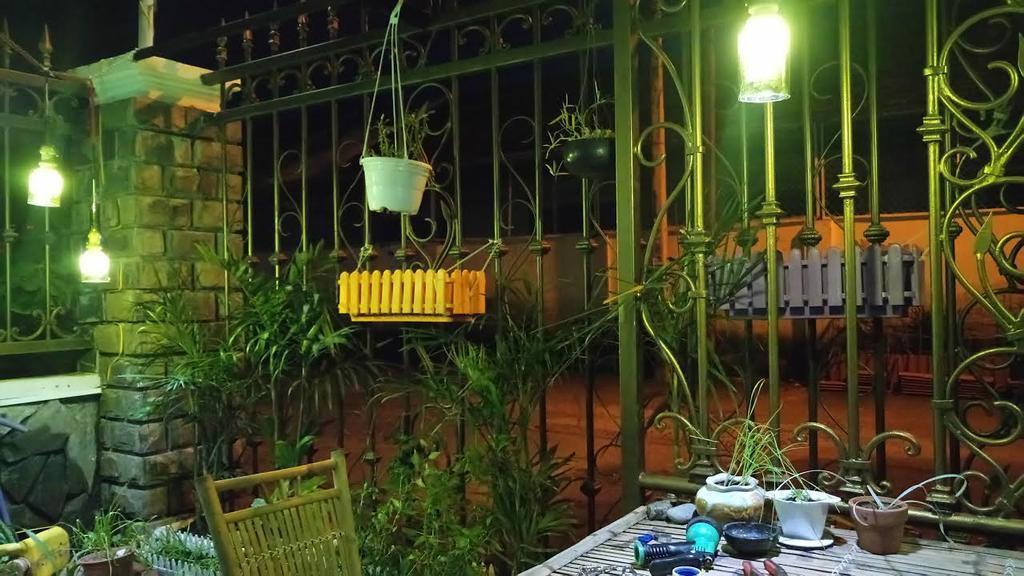 Little Home Hostel Vinh Hai Bagian luar foto